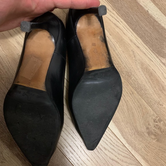 Manolo blahnik - black leather vintage - size 8.5 -9 as is condition - Picture 10 of 17